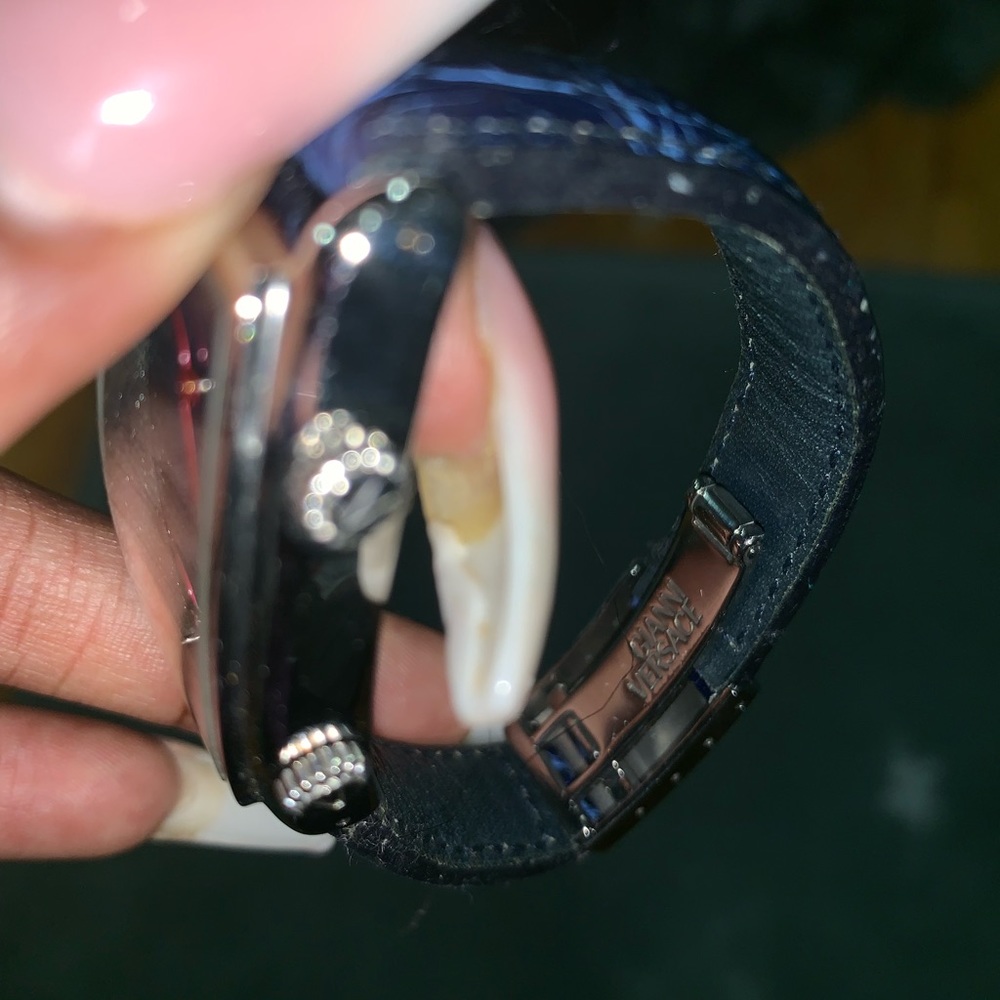 Versace watch - Picture 3 of 6